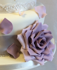 Large vintage rose sugar flower