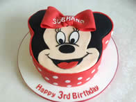 Children's Birthday Cakes by Catherine Scott