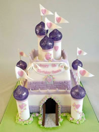 Children's Birthday Cakes by Catherine Scott