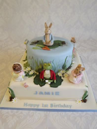 Children's Birthday Cakes by Catherine Scott