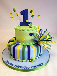 Children's Birthday Cakes by Catherine Scott