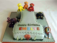 Children's Birthday Cakes by Catherine Scott