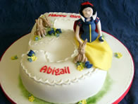 Children's Birthday Cakes by Catherine Scott