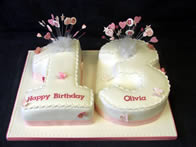 Children's Birthday Cakes by Catherine Scott