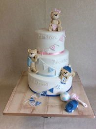 Christening Cakes by Catherine Scott