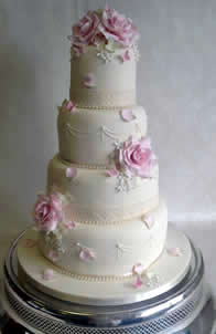 Hollie — Contemporary Wedding Cake by Catherine Scott
