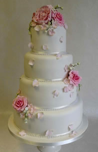 India — Contemporary Wedding Cake by Catherine Scott
