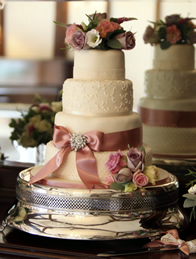 Isabel — Contemporary Wedding Cake by Catherine Scott