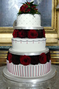 Lavinia — Contemporary Wedding Cake by Catherine Scott