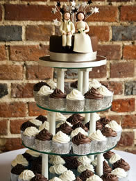 Jo wedding cupcakes by Catherine Scott