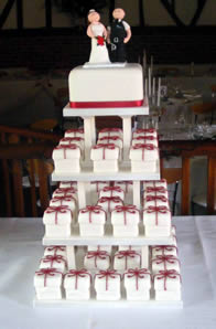 Kat wedding cakes by Catherine Scott