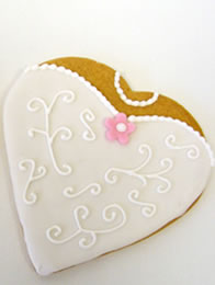 Bride Heart Cookie