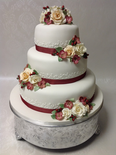 Celebration Cakes by Catherine Scott